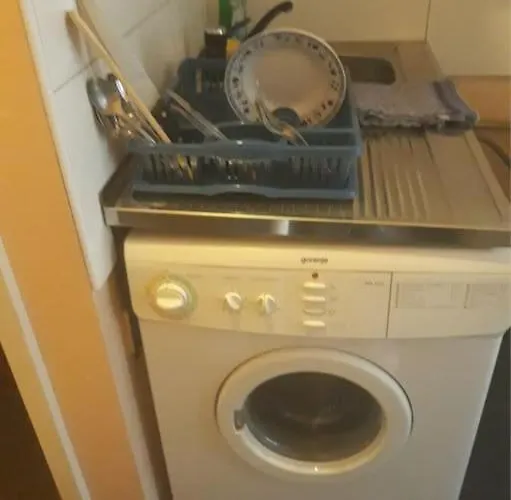 Apartment Simple 10 Minutes To Downtown *